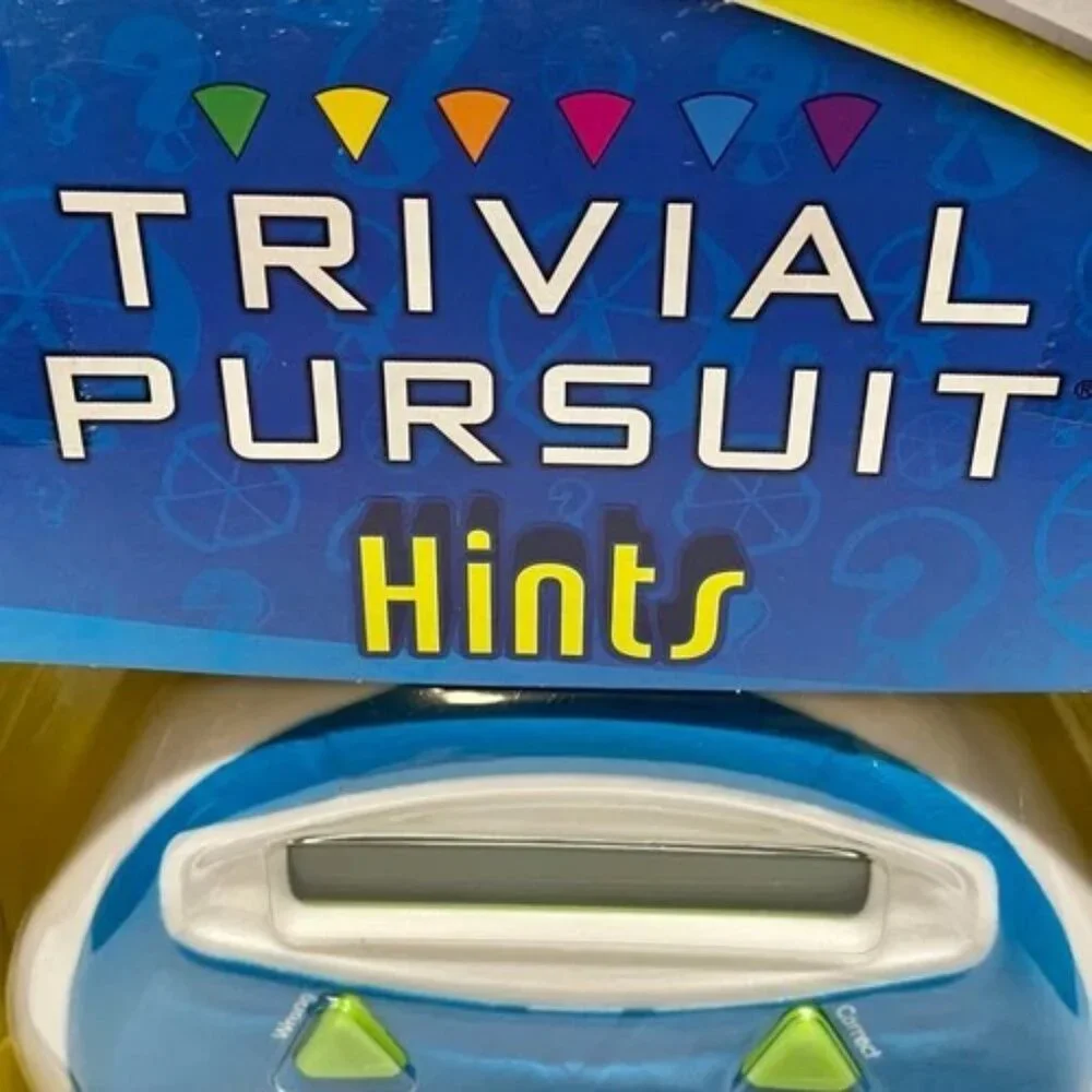 Hasbro Trivial Pursuit Hints Electronic Handheld Travel Game‎ Sealed